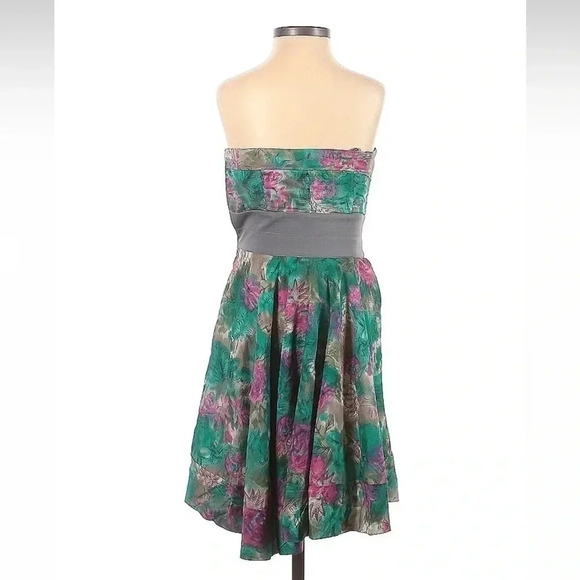 Elizabeth and James Silk Blend Watercolor Floral Strapless Dress Size 2 XS - Picture 3 of 8